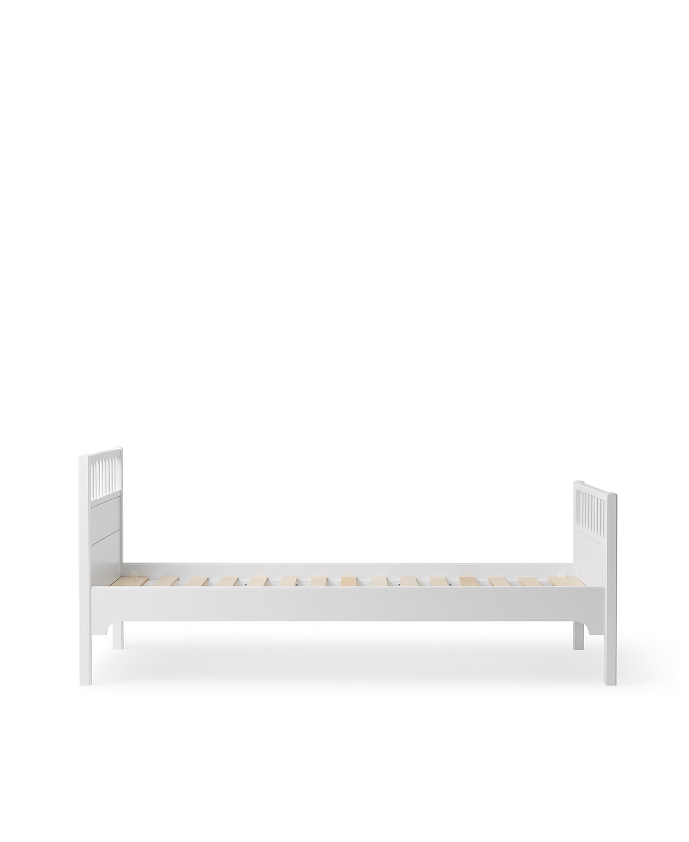 Oliver Furniture Seaside Classic Bed