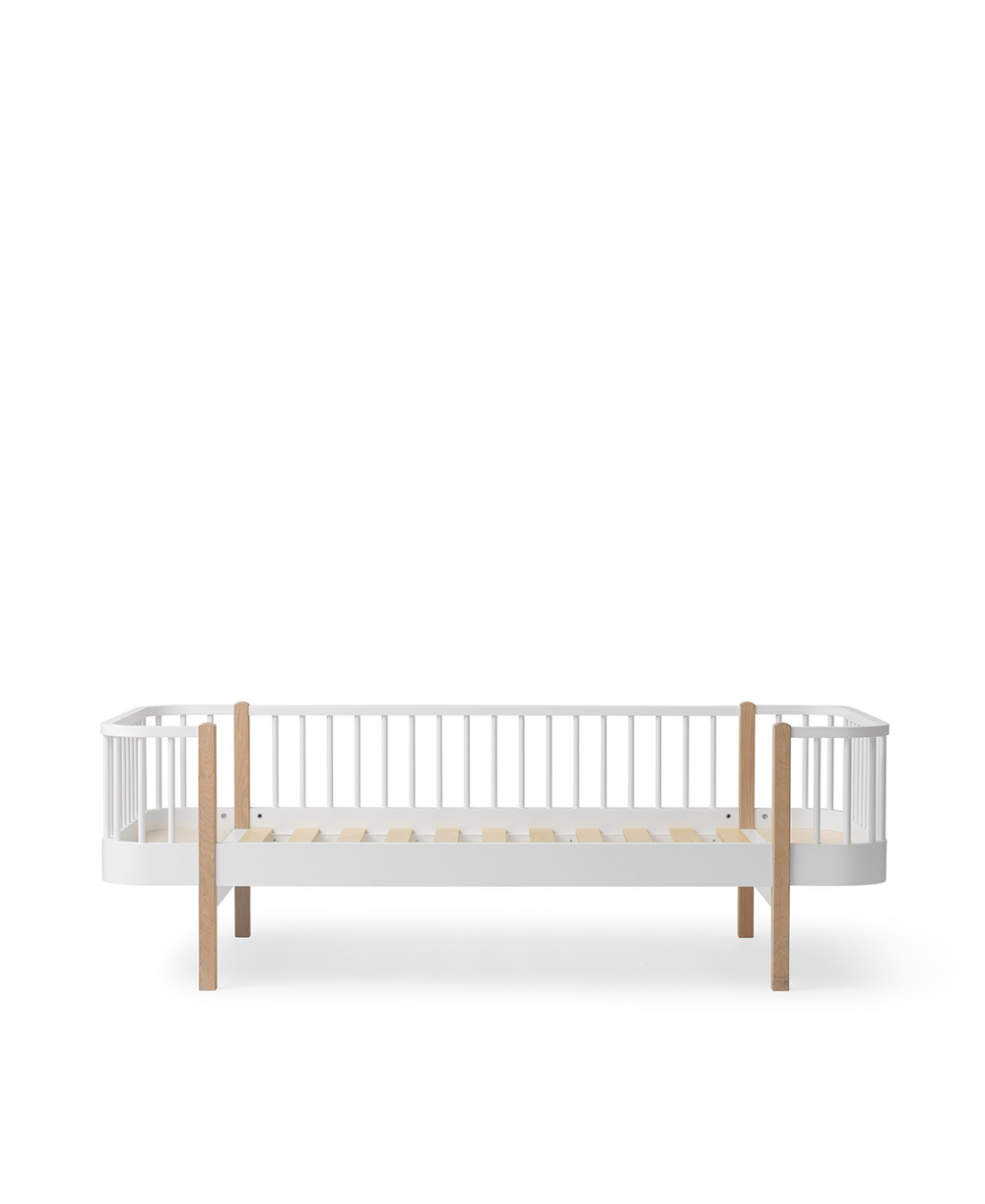 Oliver Furniture Wood Original Day Bed