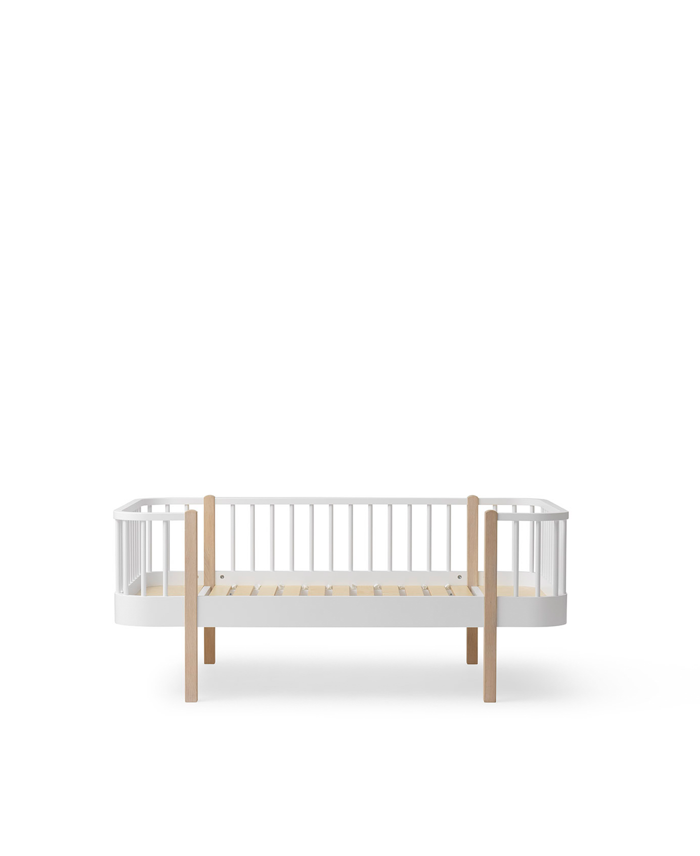 Oliver Furniture Wood Original Junior Day Bed